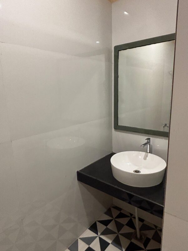 Chokha Mahal Banquet Powder Toilets