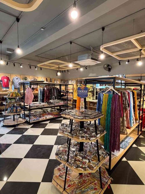 Chokha Bazaar Inside